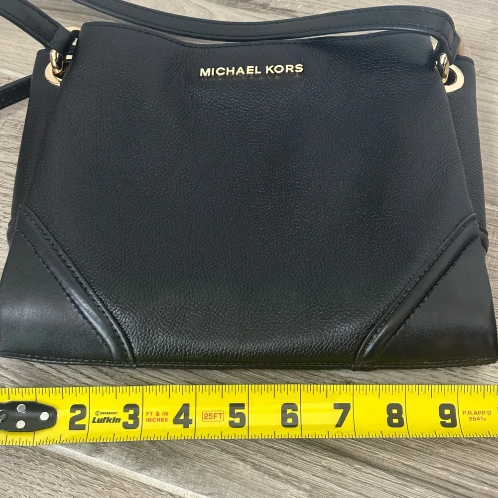 Michael Kors Nicole Black Pebbled Leather Shoulder Bag NWT